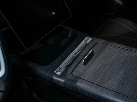 Geely Preface Luxury, 2.0 л, Робот, 2024 фото 2