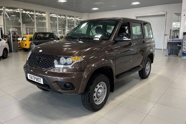 УАЗ Patriot Классик, 2.7 л, МТ, 2024 фото 3