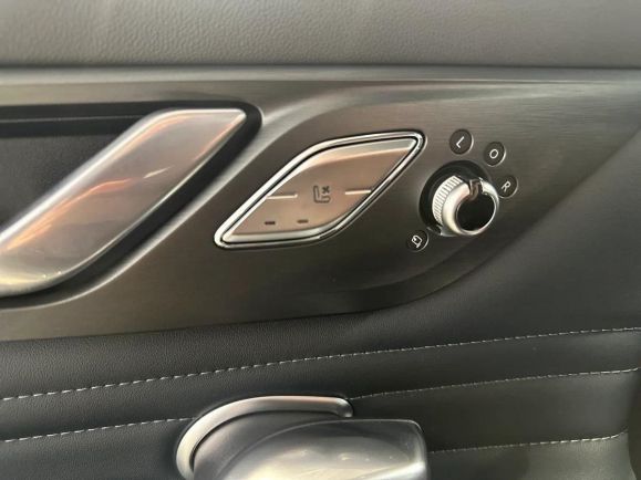 Changan CS95 DLX, 2.0 л, АТ, 2024 фото 11