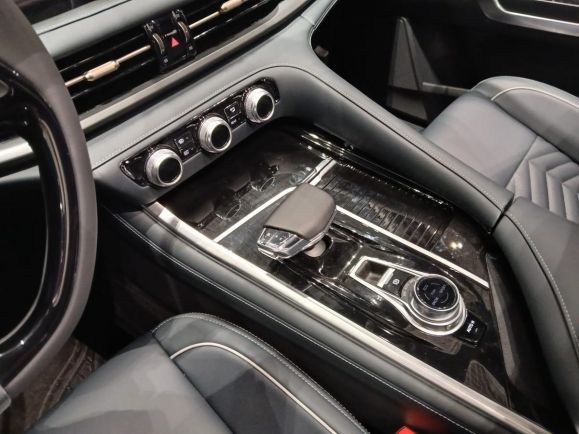 Changan CS95 Tech, 2.0 л, АТ, 2024 фото 10