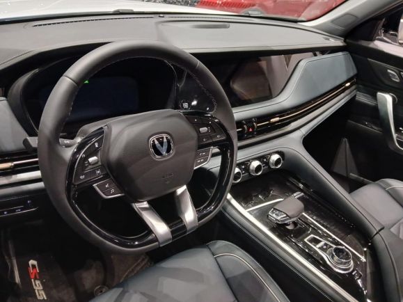 Changan CS95 Tech, 2.0 л, АТ, 2024 фото 2