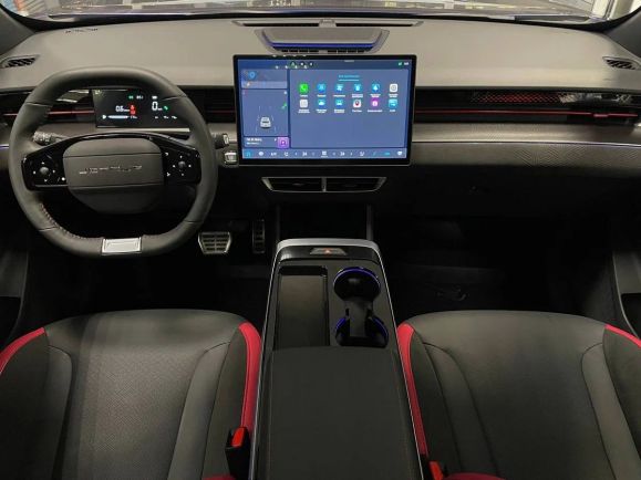 JETOUR Dashing Luxury, 1.5 л, Робот, 2024 фото 8