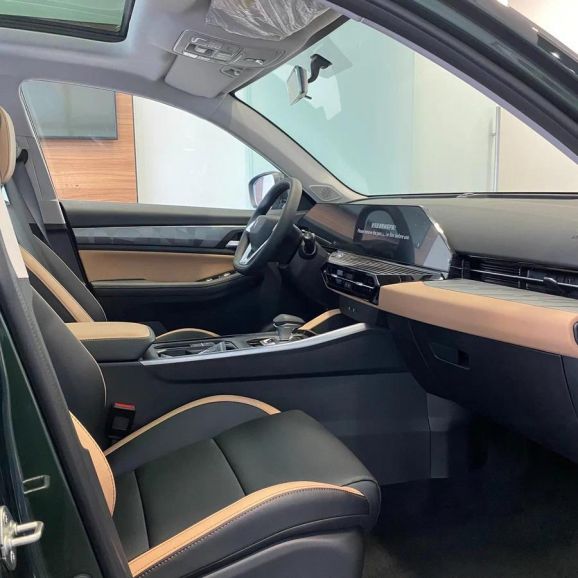 Livan X6 Pro Premium, 1.5 л, Робот, 2024 фото 9