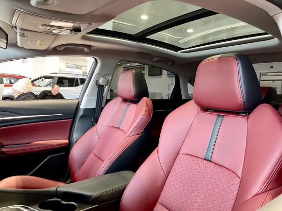 Changan Eado Plus DLX, 1.4 л, Робот, 2024 фото 2