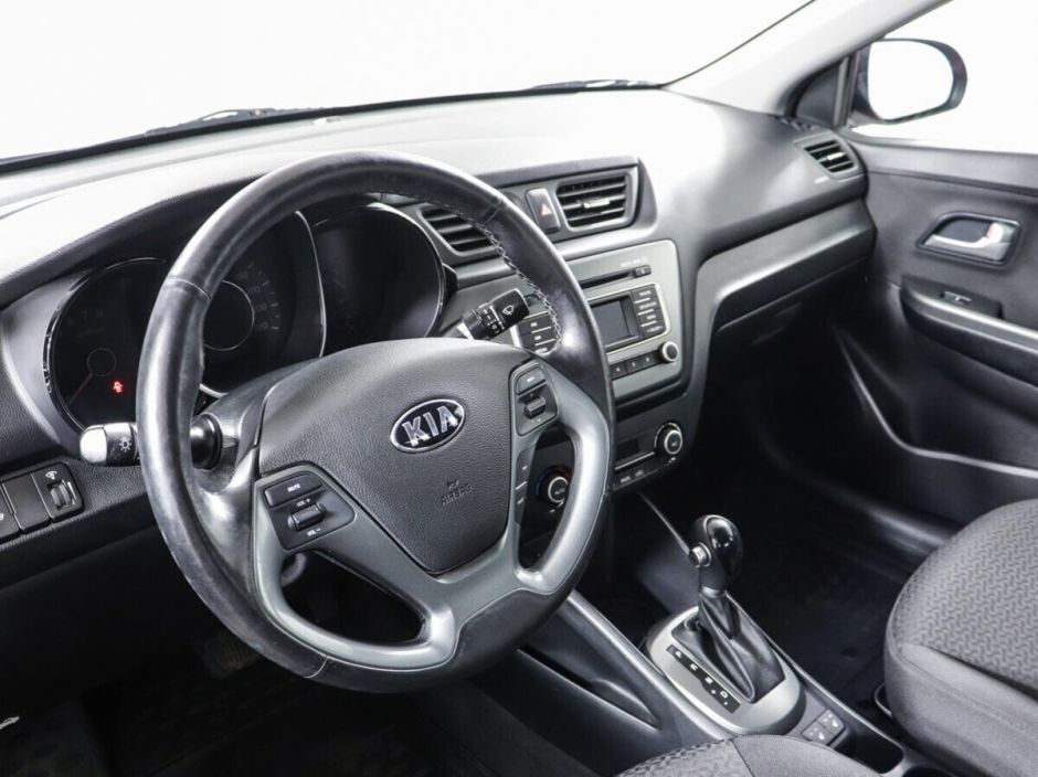 Kia Rio, 1.6 л, АТ, 2017 фото 8