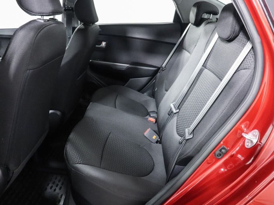 Kia Rio, 1.6 л, АТ, 2017 фото 1