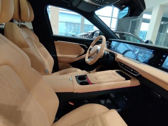 Voyah Free EVR Sport Edition, 1.5 л, АТ, 2024 фото 9