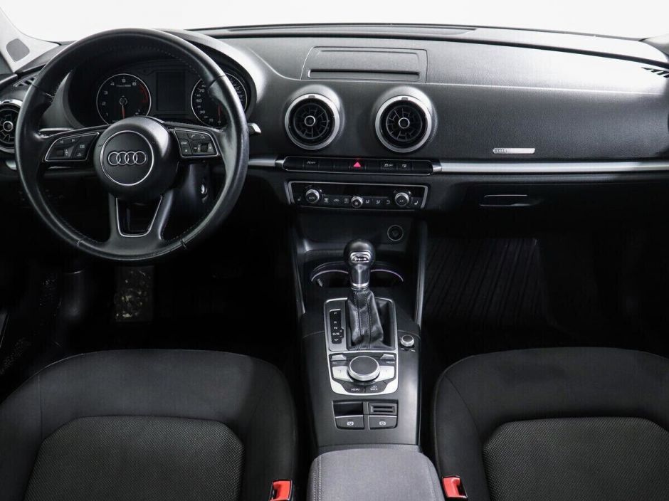Audi A3, 1.5 л, Робот, 2020 фото 12