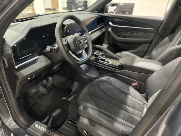 Geely Monjaro Flagship, 2.0 л, АТ, 2024 фото 8