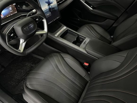 Geely Preface, 2.0 л, Робот, 2024 фото 9