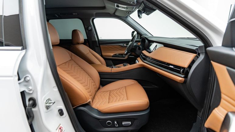 Changan CS95 Tech, 2.0 л, АТ, 2024 фото 10