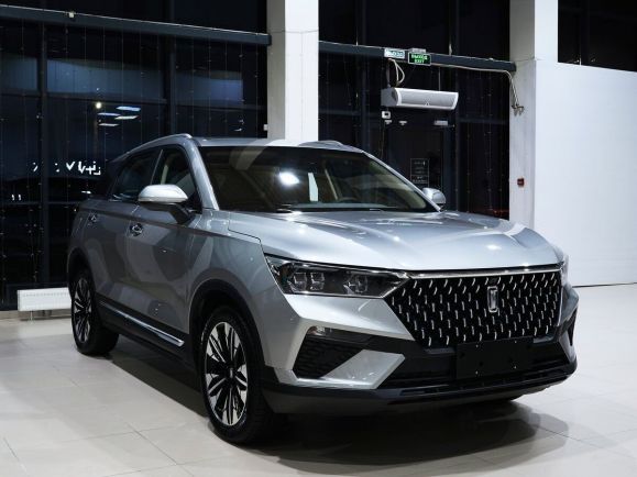 FAW Bestune T77 Luxury (DCT), 1.5 л, Робот, 2025 фото 4