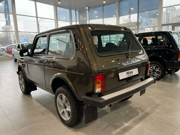 LADA Niva Legend Luxe'24, 1.7 л, МТ, 2025 фото 5