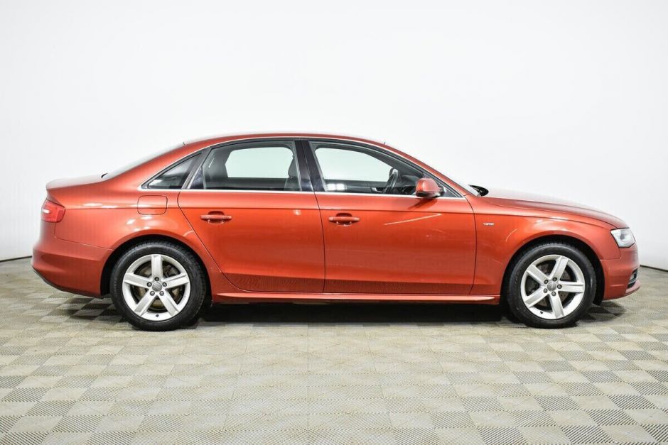 Audi A4, 2.0 л, Робот, 2013 фото 10