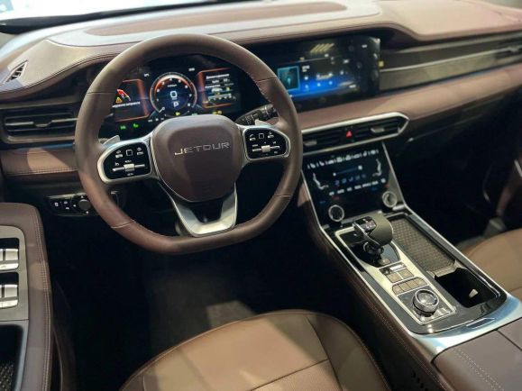 JETOUR X90 Plus Comfort, 1.6 л, Робот, 2024 фото 2