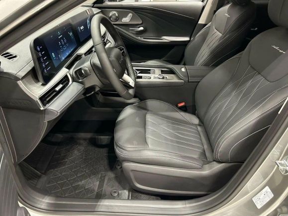 Chery Arrizo 8 Ultimate, 1.6 л, Робот, 2024 фото 9