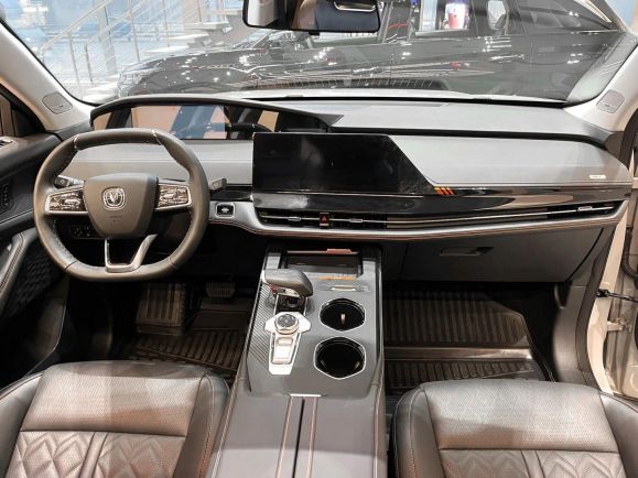 Changan UNI-K Tech, 2.0 л, АТ, 2024 фото 2