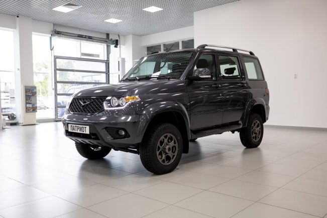 УАЗ Patriot Классик, 2.7 л, МТ, 2024 фото 3