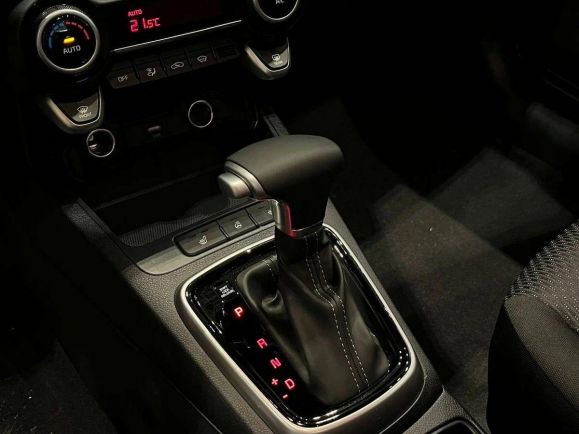 Solaris KRS Luxe AV, 1.6 л, АТ, 2024 фото 17