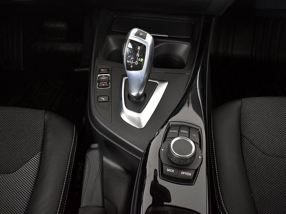 BMW 1 серии, 1.5 л, АТ, 2017 фото 2