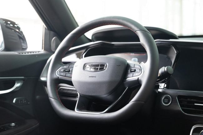 Geely Tugella Luxury, 2.0 л, АТ, 2024 фото 9