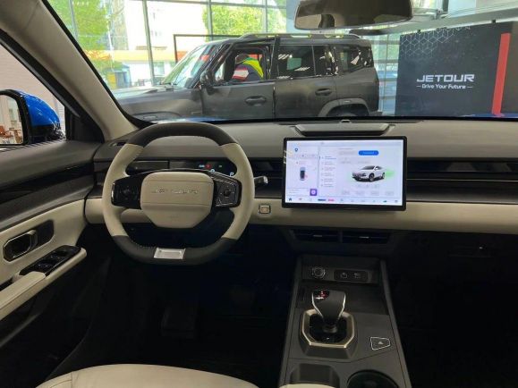 JETOUR Dashing Luxury, 1.5 л, Робот, 2024 фото 9
