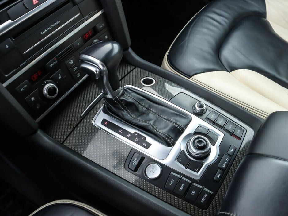 Audi Q7, 3.0 л, АТ, 2012 фото 10