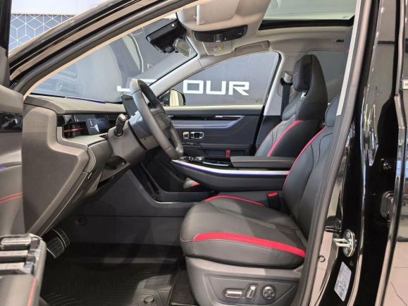 JETOUR Dashing Luxury, 1.6 л, Робот, 2024 фото 8