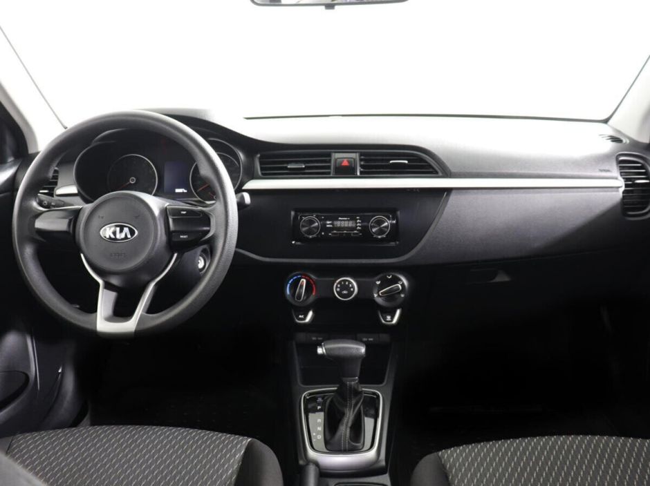 Kia Rio, 1.4 л, АТ, 2019 фото 8