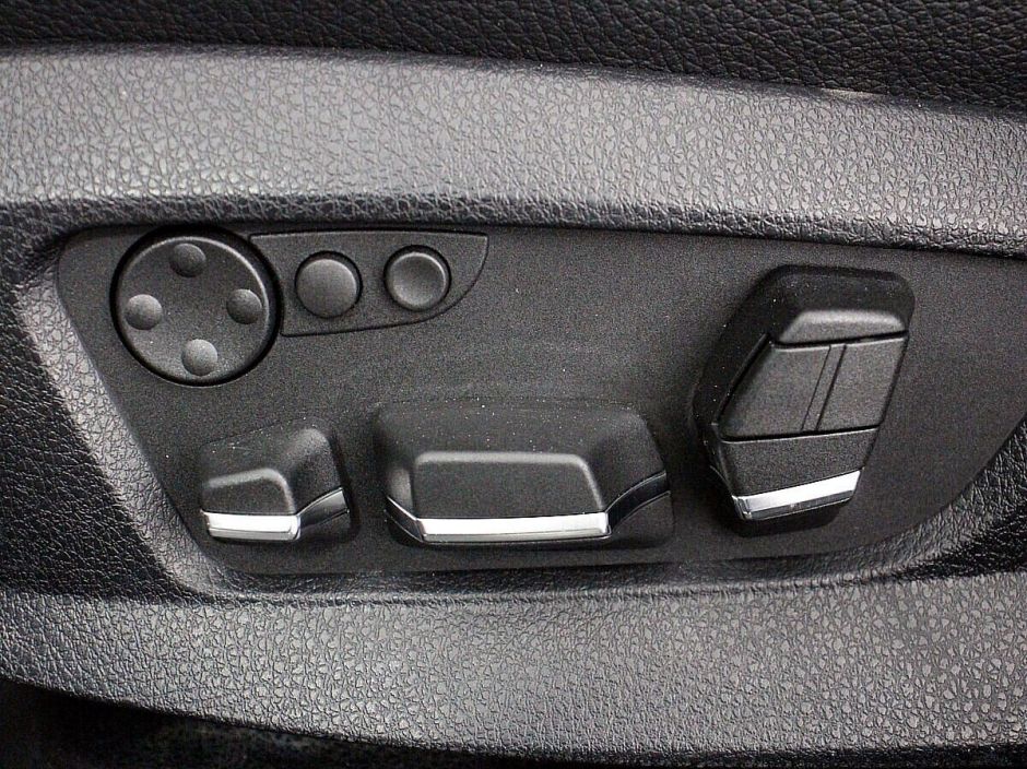 BMW 5 серии, 3.0 л, АТ, 2013 фото 13