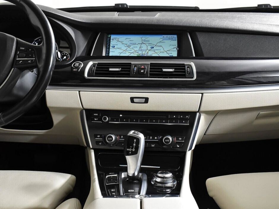 BMW 5 серии, 3.0 л, АТ, 2013 фото 11