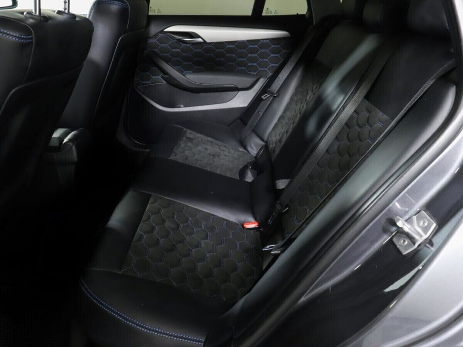 BMW X1, 2.0 л, АТ, 2013 фото 1