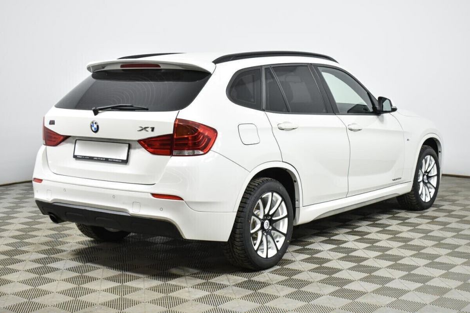 BMW X1, 2.0 л, АТ, 2015 фото 4