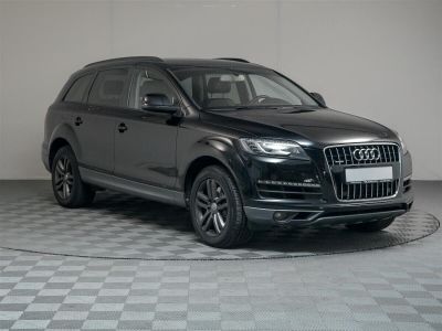 Audi Q7, 3.0 л, АКПП, 2010 фото 5