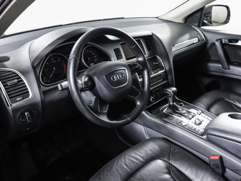 Audi Q7, 3.0 л, АТ, 2012 фото 9