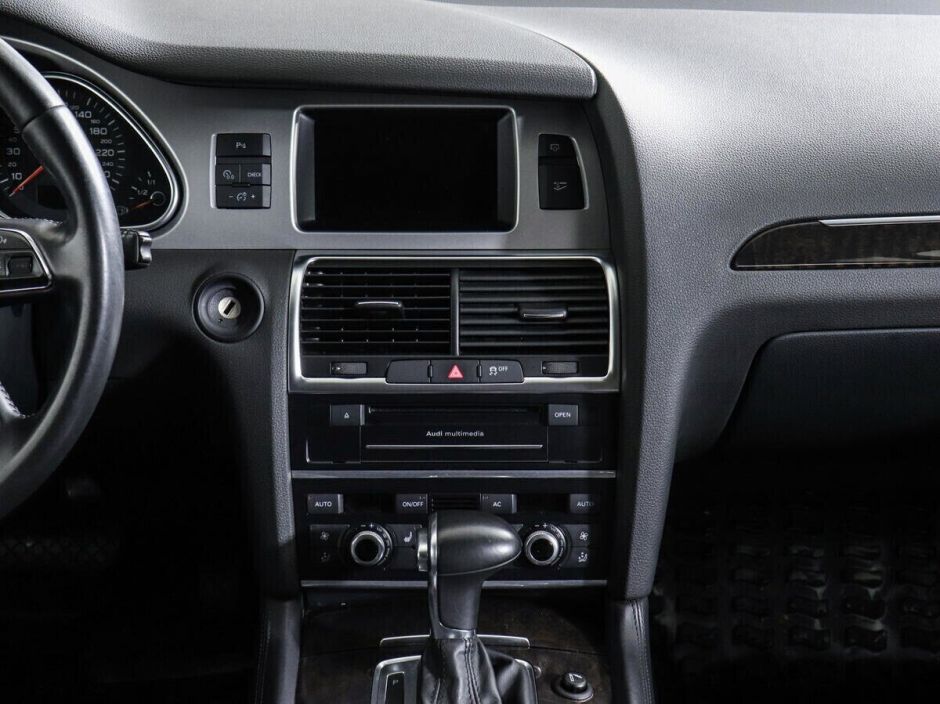 Audi Q7, 3.0 л, АТ, 2012 фото 2