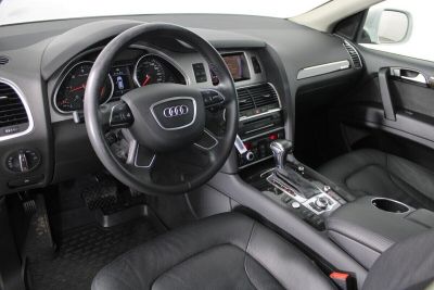 Audi Q7, 3.0 л, АКПП, 2013 фото 9