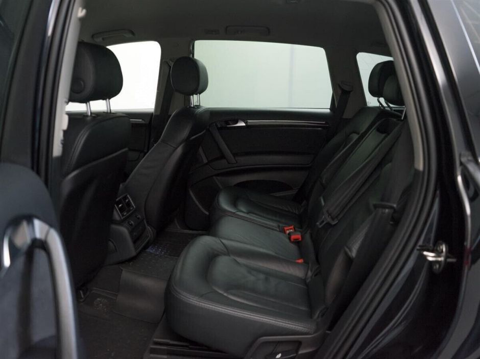 Audi Q7, 3.0 л, АТ, 2015 фото 1