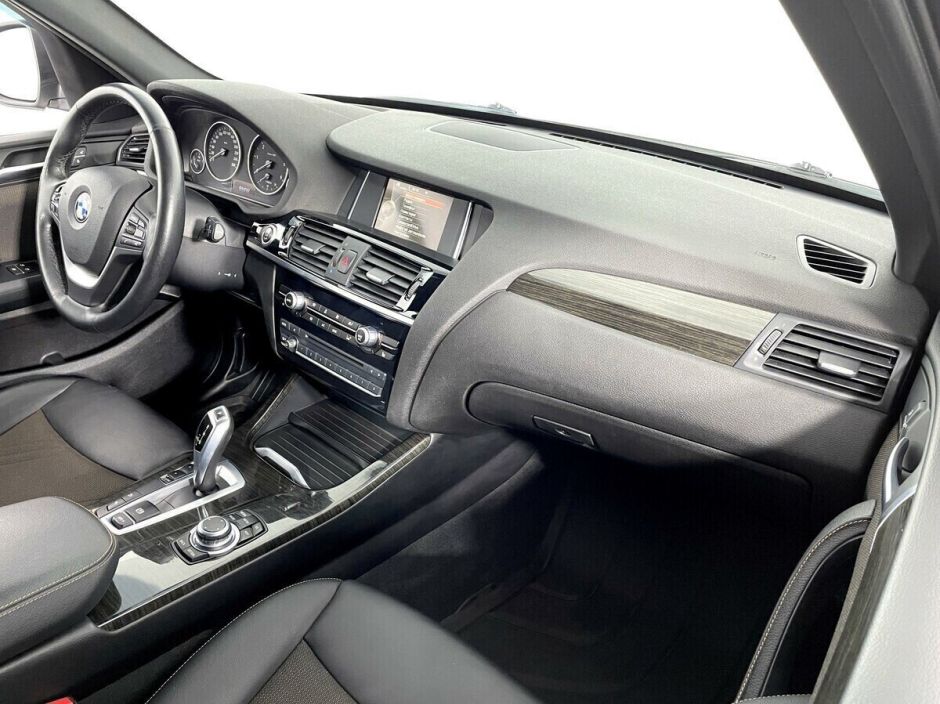 BMW X3, 2.0 л, АТ, 2016 фото 2