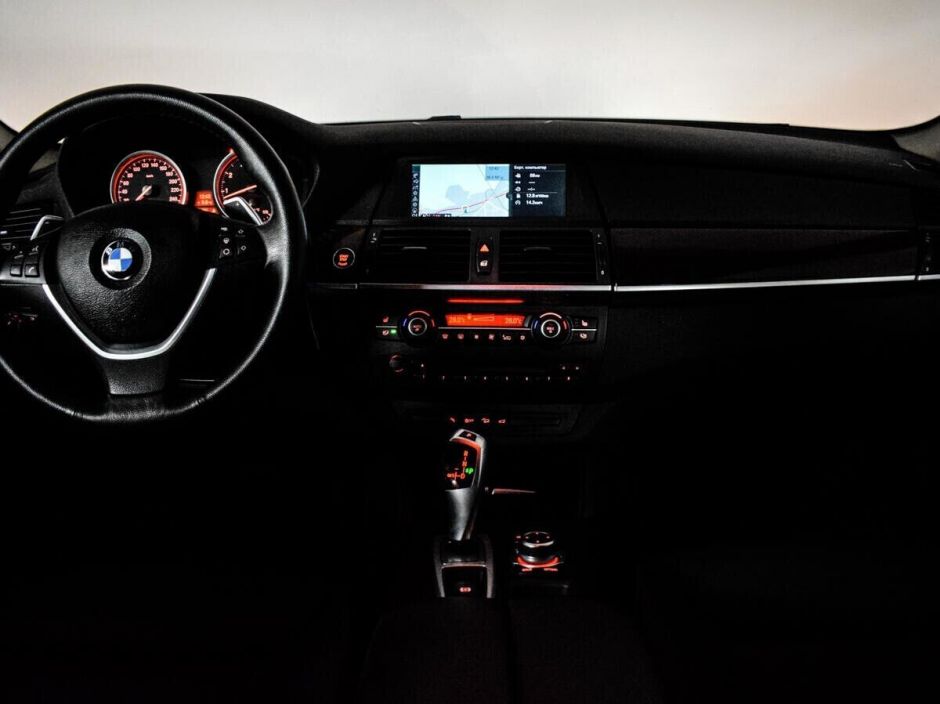 BMW X6, 3.0 л, АТ, 2014 фото 9
