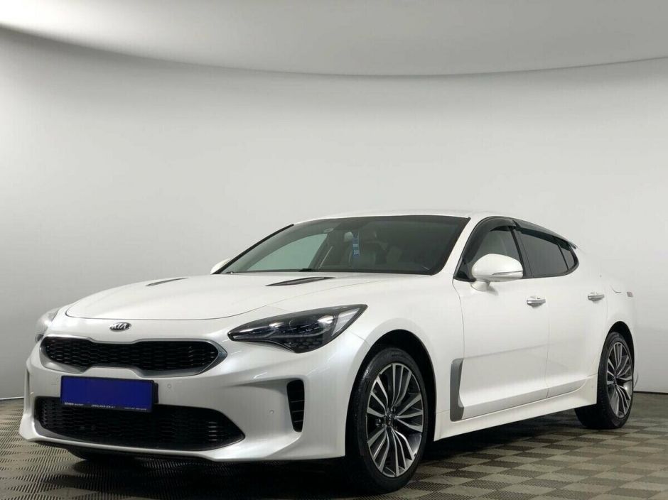 Kia Stinger, 2.0 л, АТ, 2018 фото 3