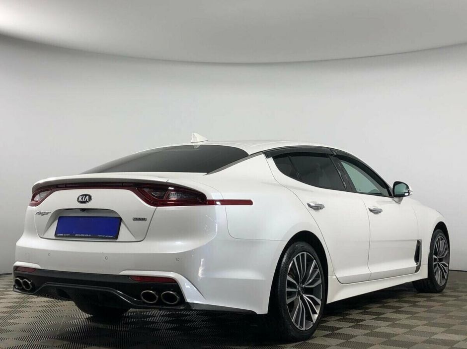 Kia Stinger, 2.0 л, АТ, 2018 фото 4