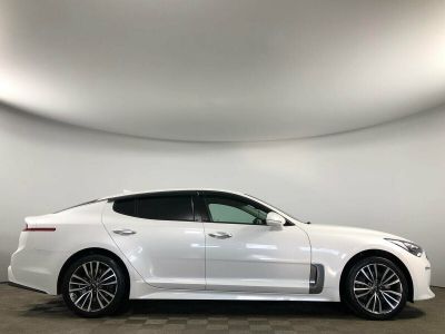 Kia Stinger, 2.0 л, АКПП, 2018 фото 10