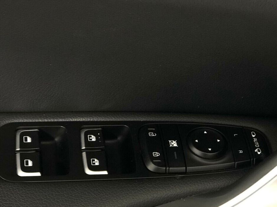 Kia Stinger, 2.0 л, АТ, 2018 фото 12