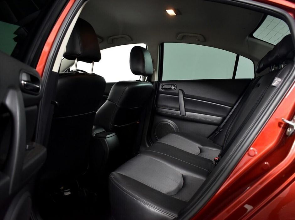 Mazda 6, 2.0 л, МТ, 2010 фото 1