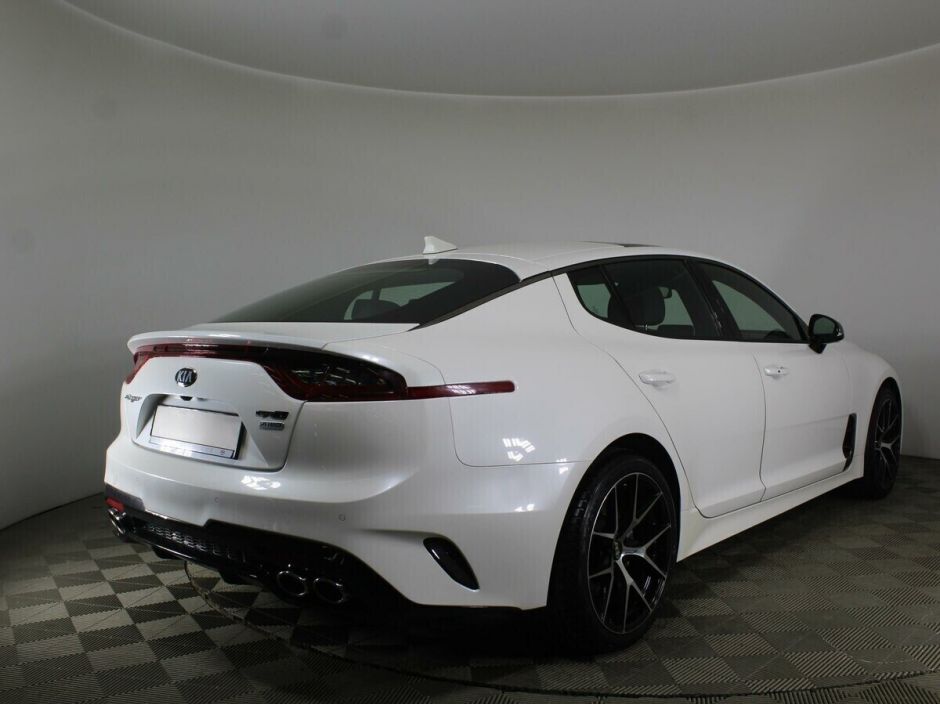 Kia Stinger, 2.0 л, АТ, 2018 фото 4