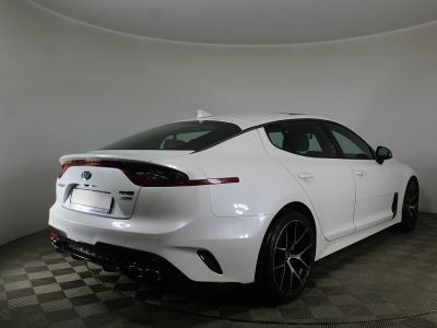 Kia Stinger, 2.0 л, АКПП, 2018 фото 4