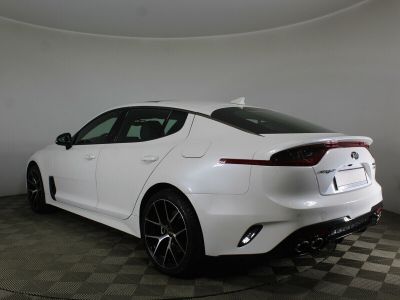 Kia Stinger, 2.0 л, АКПП, 2018 фото 6