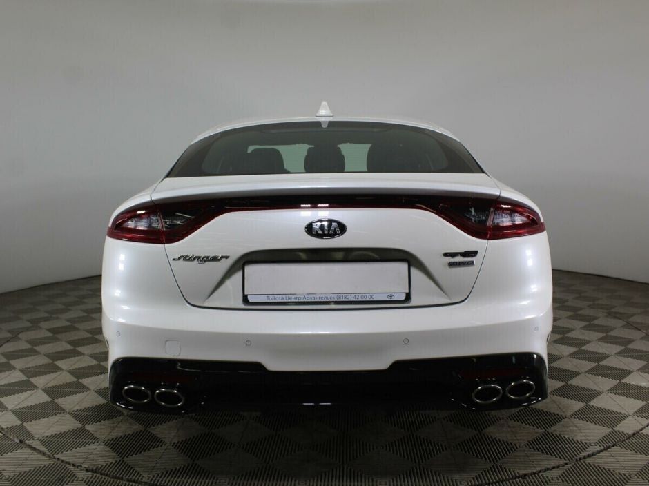 Kia Stinger, 2.0 л, АТ, 2018 фото 8