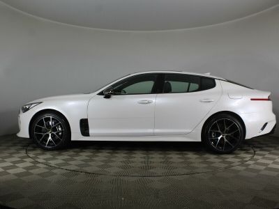 Kia Stinger, 2.0 л, АКПП, 2018 фото 9